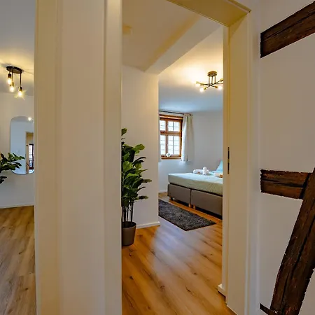 Design-fachwerk-suite - Balkon-parkplatz-therme