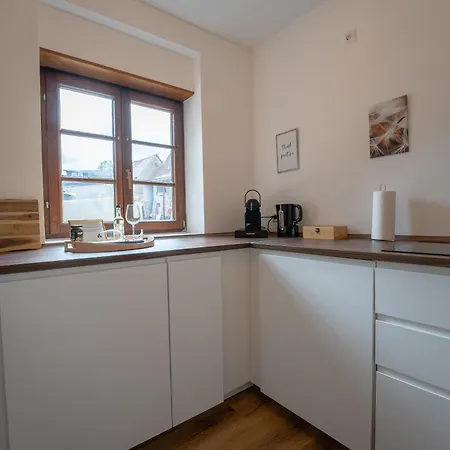 Design-fachwerk-suite - Balkon-parkplatz-therme * Sinsheim