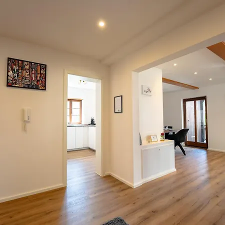 Schlossberg Residences - Fachwerk Design-apartment * Sinsheim