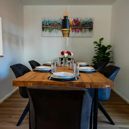 Schlossberg Residences - Fachwerk Design-apartment Sinsheim